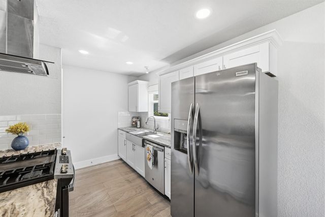 6000 Wagon BND, Austin, TX 78744