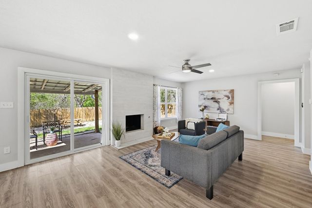 6000 Wagon BND, Austin, TX 78744