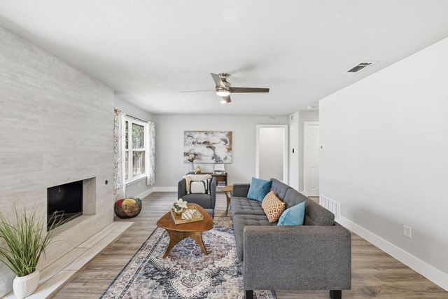 6000 Wagon BND, Austin, TX 78744