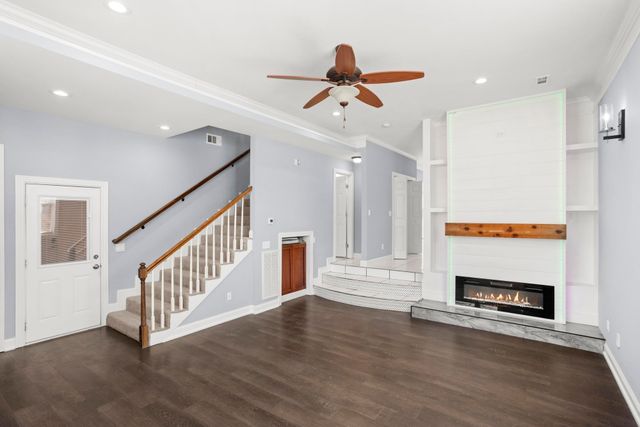 239 E Bledsoe St, Gallatin, TN 37066