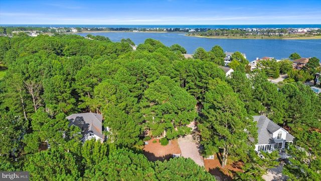 539 BETHANY LOOP, Bethany Beach, DE 19930