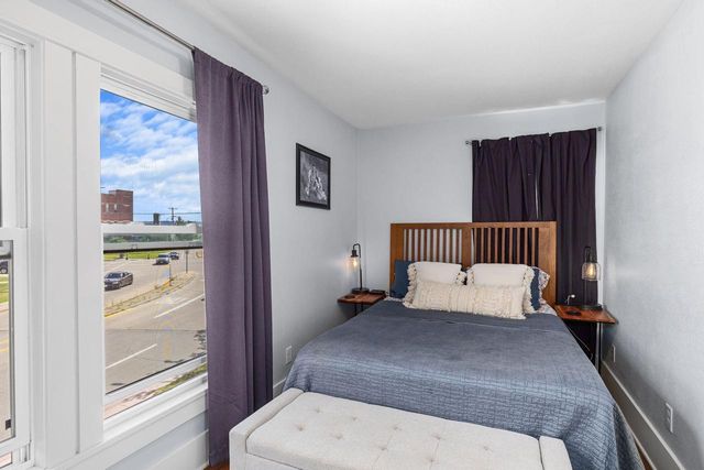 909 Green Bay STREET, La Crosse, WI 54601