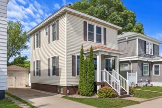909 Green Bay STREET, La Crosse, WI 54601