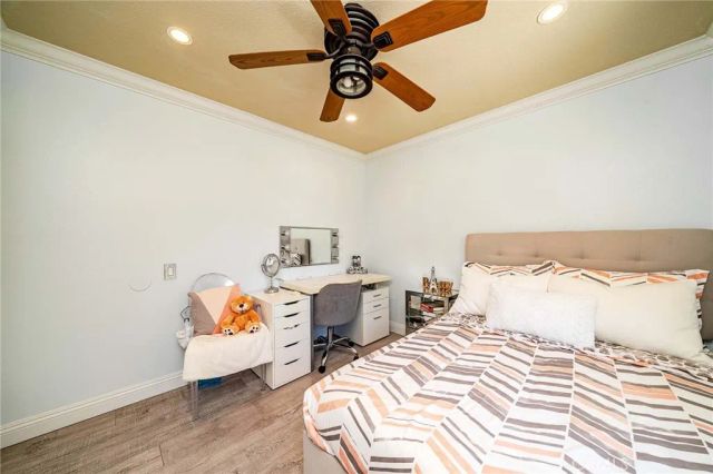 141 Meadowcreek, Brea, CA 92821