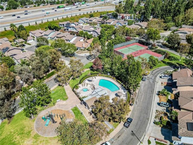 141 Meadowcreek, Brea, CA 92821