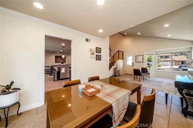 141 Meadowcreek, Brea, CA 92821