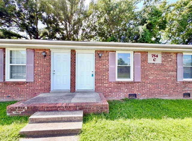 754 Bancroft Cir Apt C, Clarksville, TN 37042