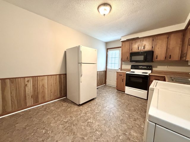 754 Bancroft Cir Apt C, Clarksville, TN 37042