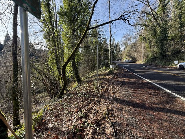 0 Sw BROADWAY Dr, Portland, OR 97201
