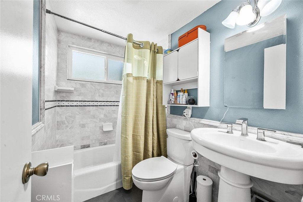 Image 25 of property listing at 15231 Mccann, La Mirada, CA 90638