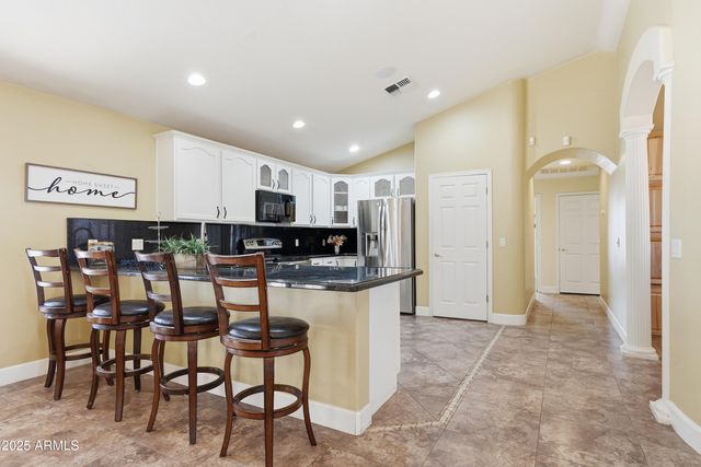 9777 N CHEMEHLEVI Drive, Casa Grande, AZ 85122