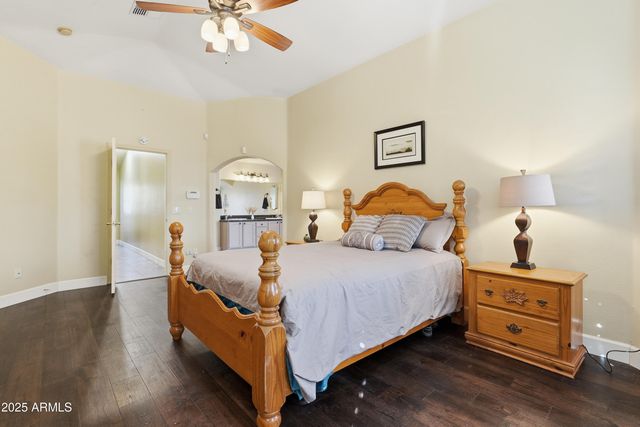 9777 N CHEMEHLEVI Drive, Casa Grande, AZ 85122