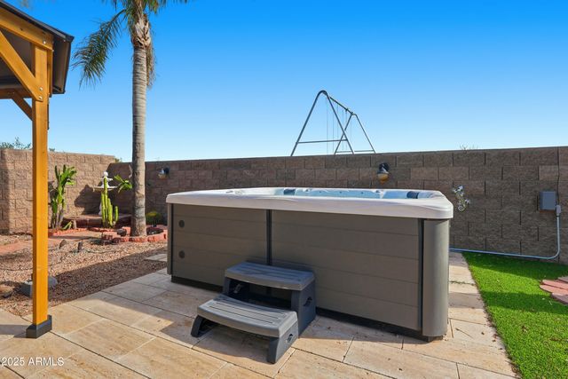 9777 N CHEMEHLEVI Drive, Casa Grande, AZ 85122