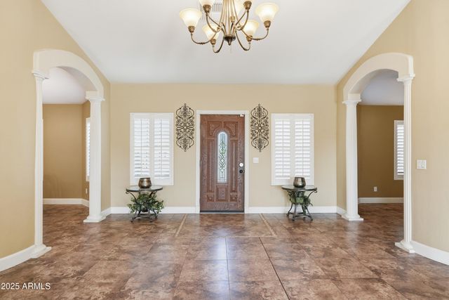 9777 N CHEMEHLEVI Drive, Casa Grande, AZ 85122