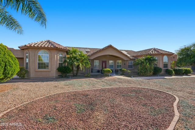 9777 N CHEMEHLEVI Drive, Casa Grande, AZ 85122