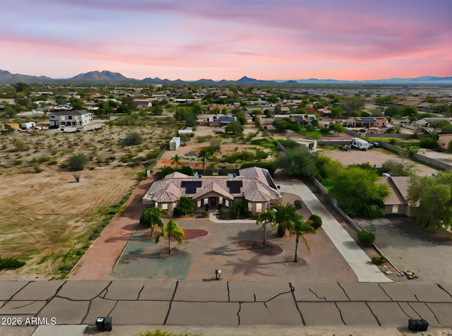 9777 N CHEMEHLEVI Drive, Casa Grande, AZ 85122