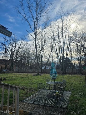 93 W 5th Avenue, Berea, OH 44017