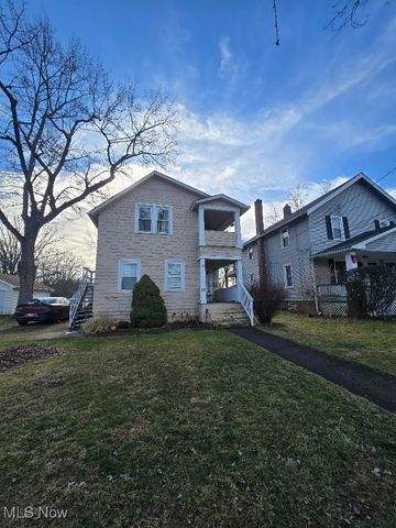 93 W 5th Avenue, Berea, OH 44017