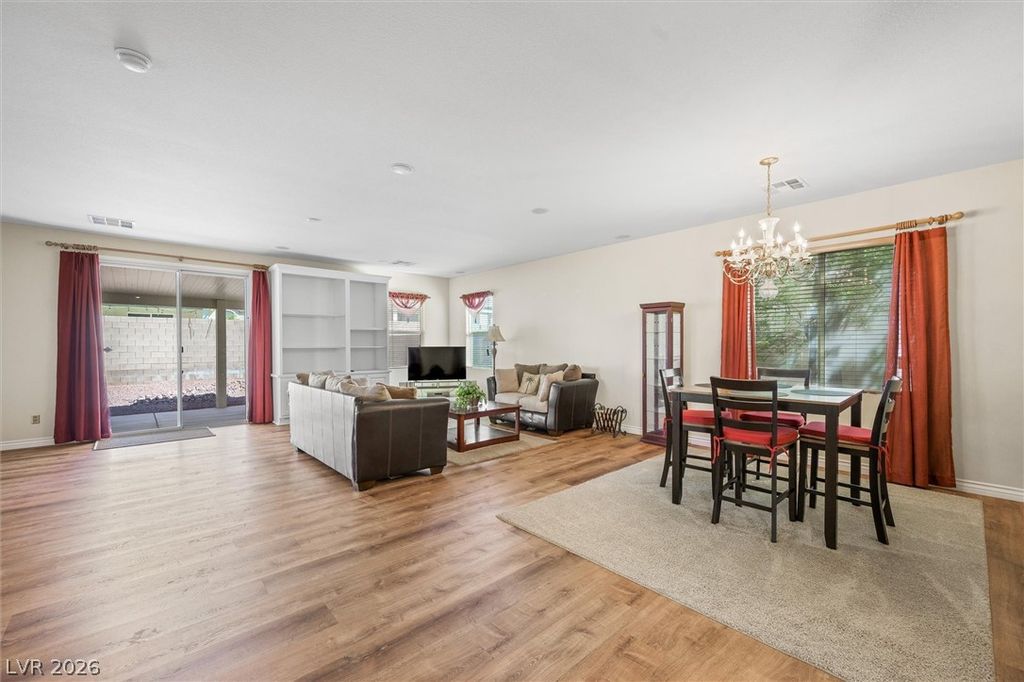 6436 Swift Fox Court, Las Vegas, NV 89122 — photo 4