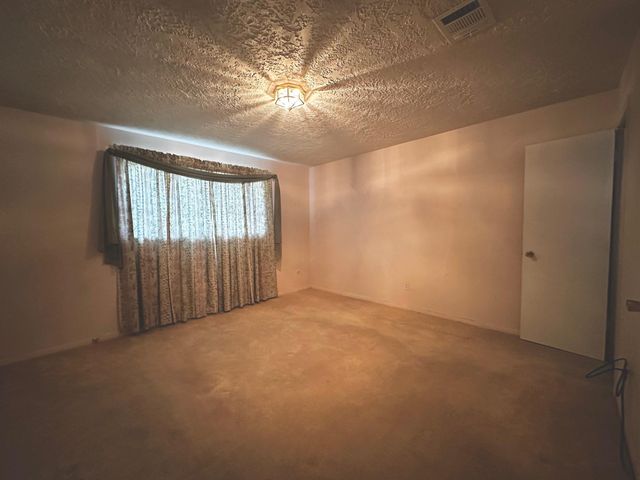 1805 Sleepy Creek Way, Pearland, TX 77581