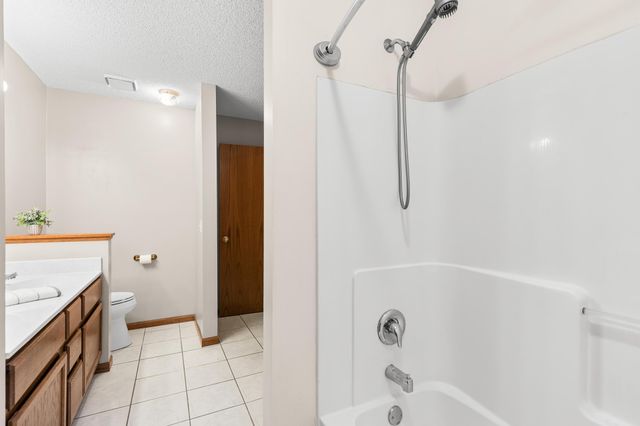 7954 Timber Lake Drive, Eden Prairie, MN 55347