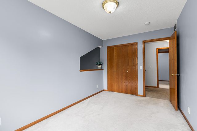 7954 Timber Lake Drive, Eden Prairie, MN 55347