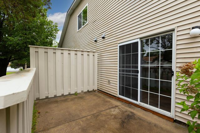 7954 Timber Lake Drive, Eden Prairie, MN 55347