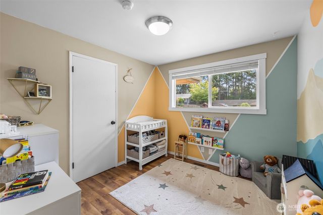 1580 NE 11th Avenue, Oak Harbor, WA 98277