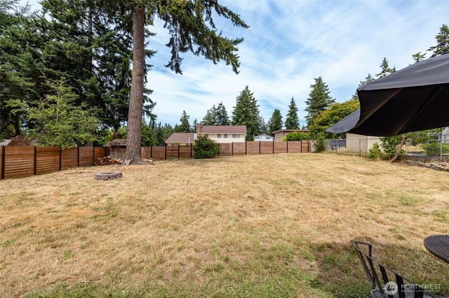 1580 NE 11th Avenue, Oak Harbor, WA 98277