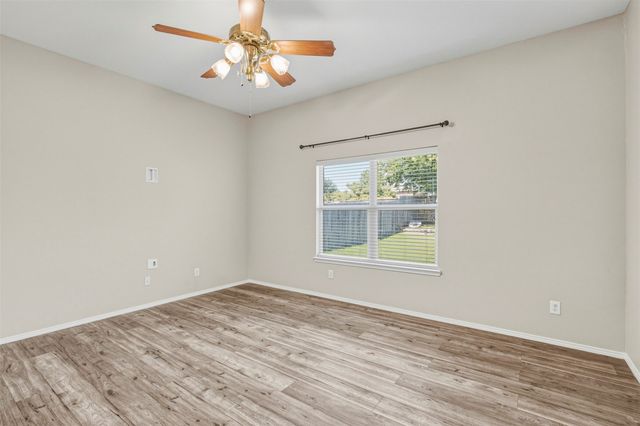 507 Moonrise Drive, Arlington, TX 76002