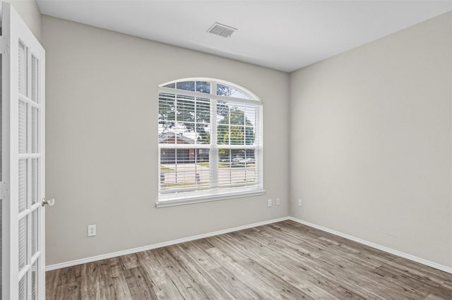 507 Moonrise Drive, Arlington, TX 76002