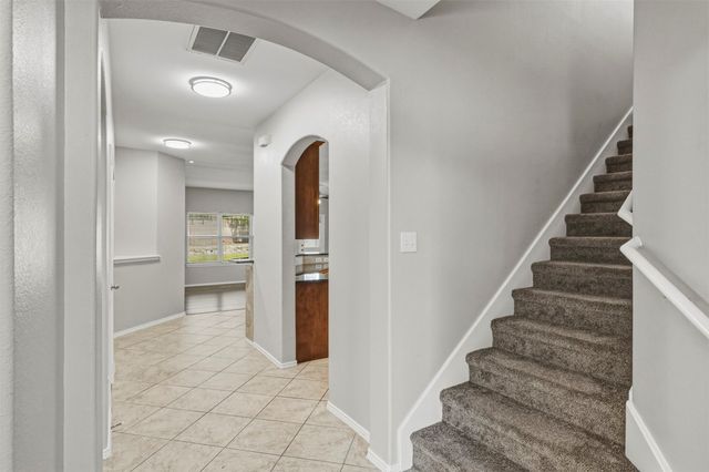 507 Moonrise Drive, Arlington, TX 76002