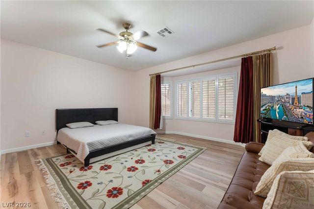 2565 LEIGHTON Avenue, Henderson, NV 89052