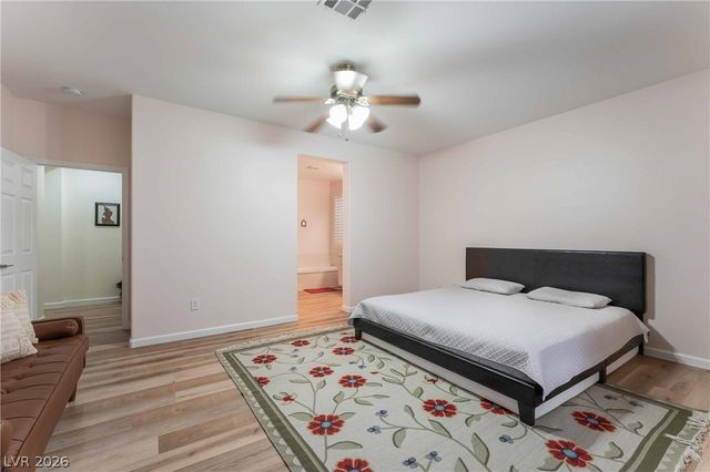 2565 LEIGHTON Avenue, Henderson, NV 89052