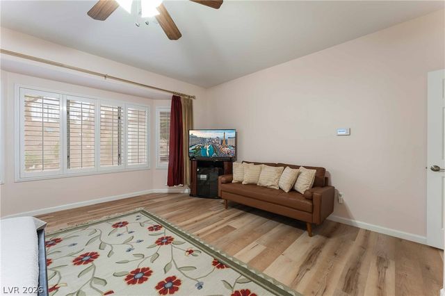 2565 LEIGHTON Avenue, Henderson, NV 89052