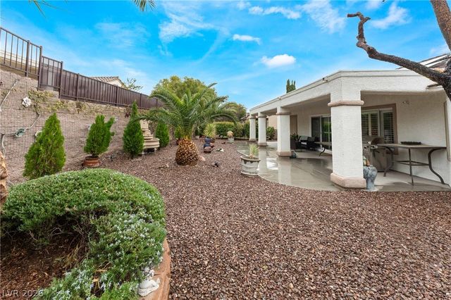 2565 LEIGHTON Avenue, Henderson, NV 89052