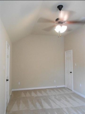 11 Vershire Circle, Magnolia, TX 77354