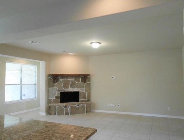 11 Vershire Circle, Magnolia, TX 77354