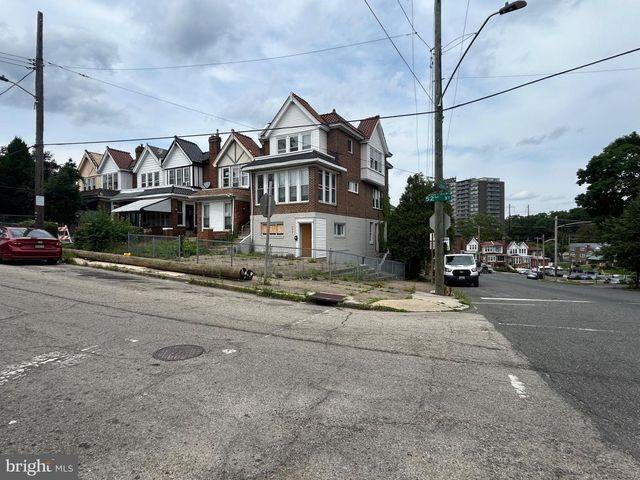 2001 52ND ST, Philadelphia, PA 19131