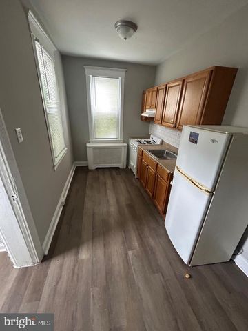 2001 52ND ST, Philadelphia, PA 19131