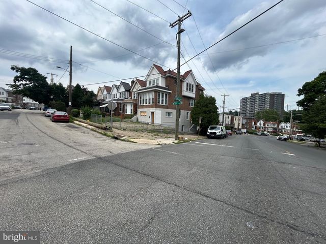 2001 52ND ST, Philadelphia, PA 19131
