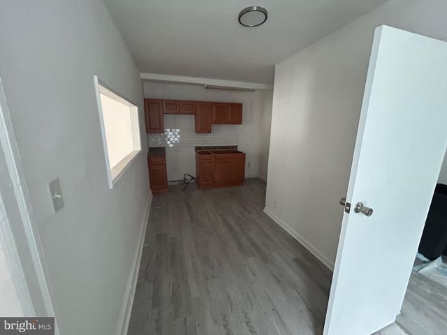 2001 52ND ST, Philadelphia, PA 19131
