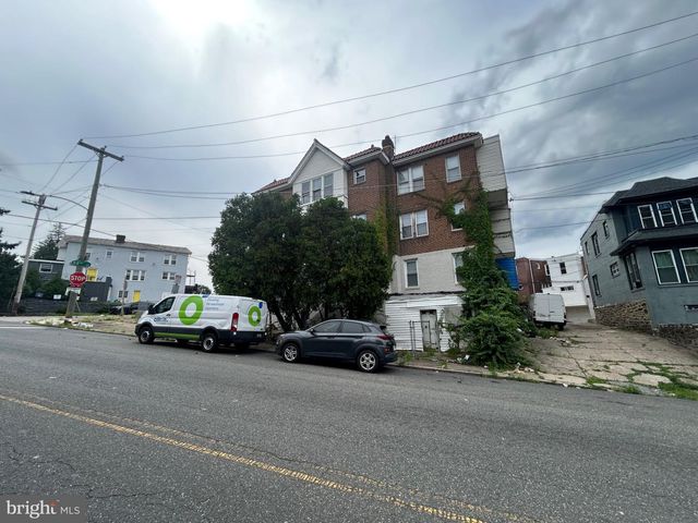 2001 52ND ST, Philadelphia, PA 19131