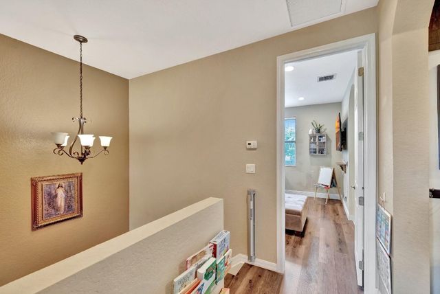 2851 W Prospect Road 1209, Tamarac, FL 33309