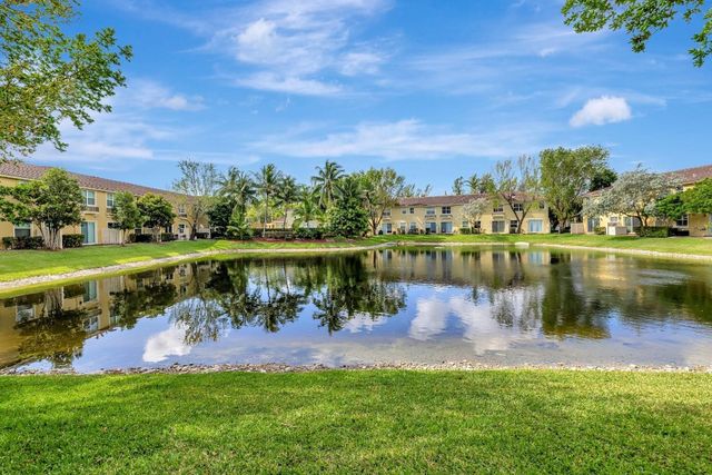 2851 W Prospect Road 1209, Tamarac, FL 33309