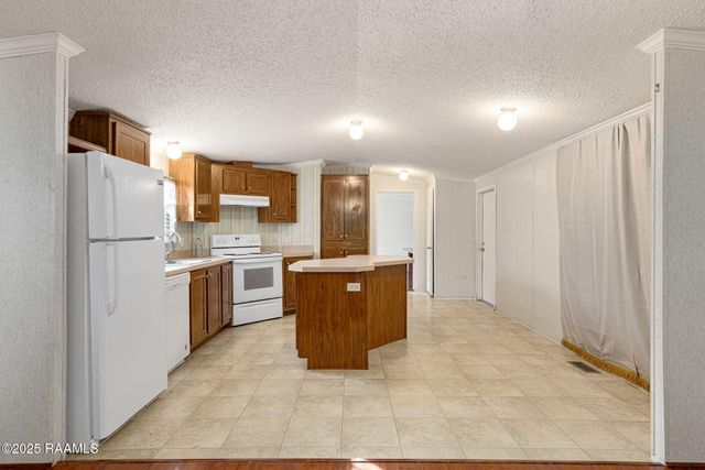 1097-F Kidder Robin, Arnaudville, LA 70512