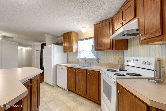 1097-F Kidder Robin, Arnaudville, LA 70512