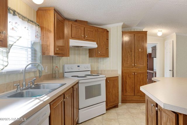 1097-F Kidder Robin, Arnaudville, LA 70512