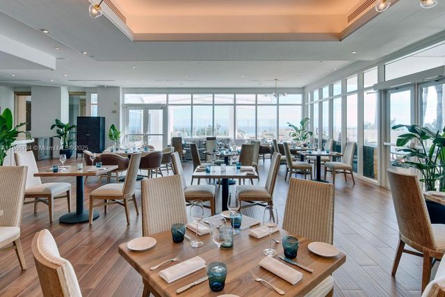 6801 Collins Ave 818, Miami Beach, FL 33141