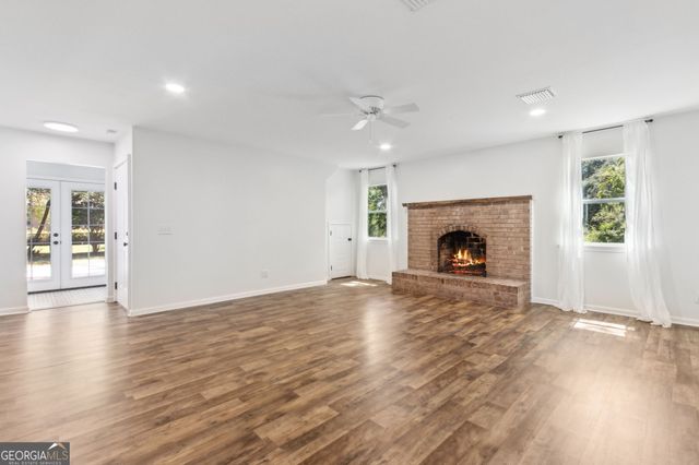 203 George Street, St. Marys, GA 31558